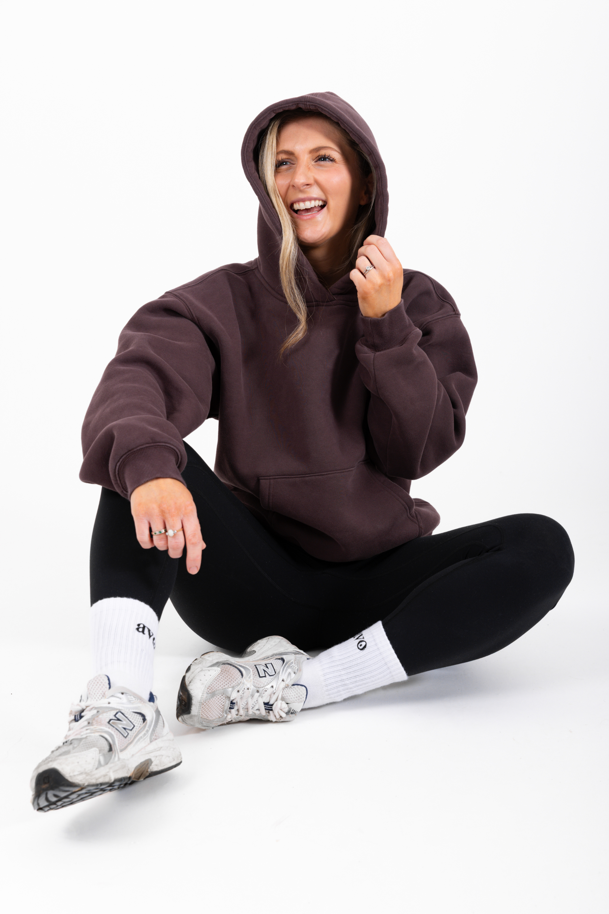 The Demi Hoodie - Dark Brown - Avo Activewear