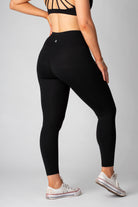 The Senara Legging - Smooth Black - Avo Activewear