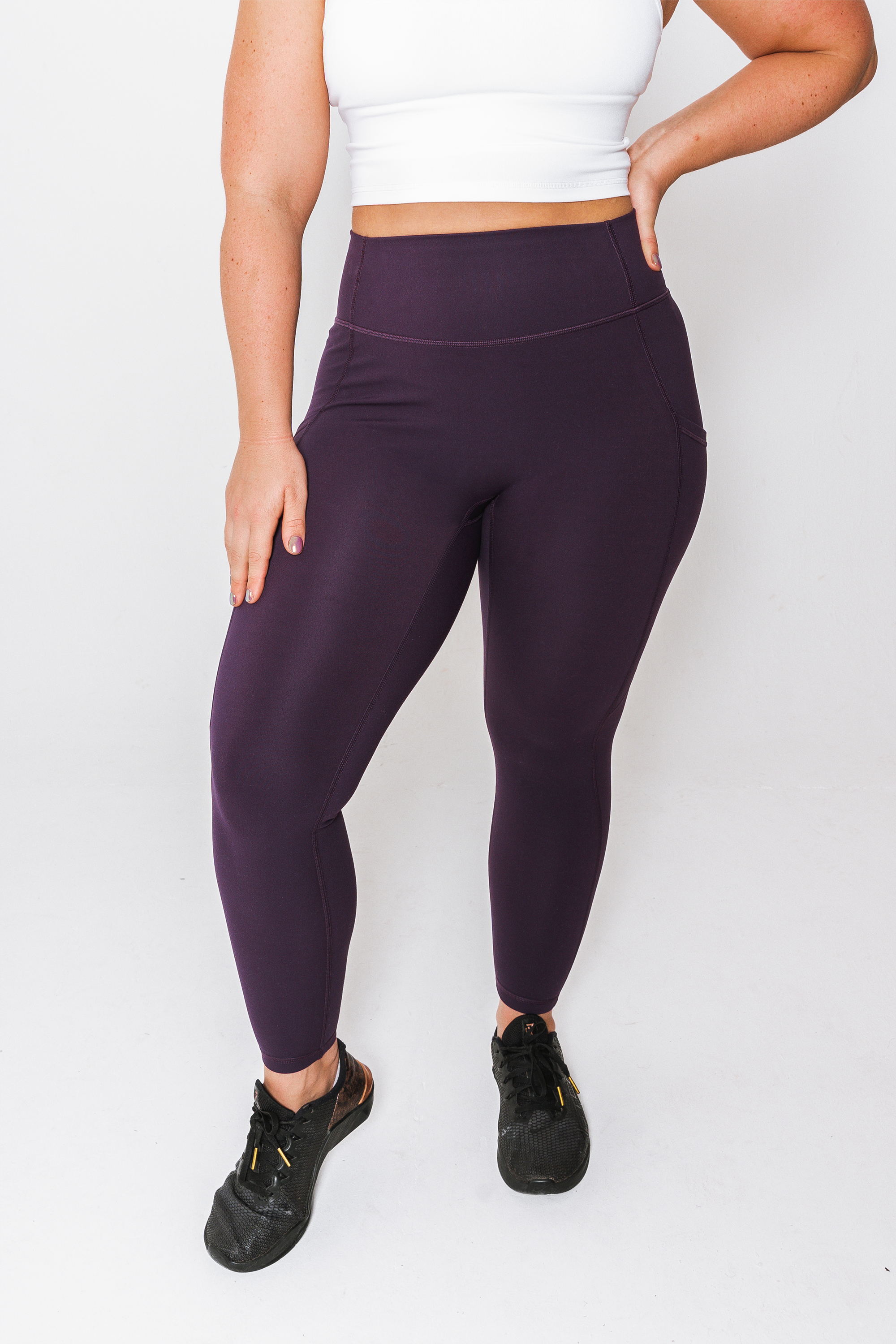 The Pocket Rocket Legging - Plum - Avo Activewear