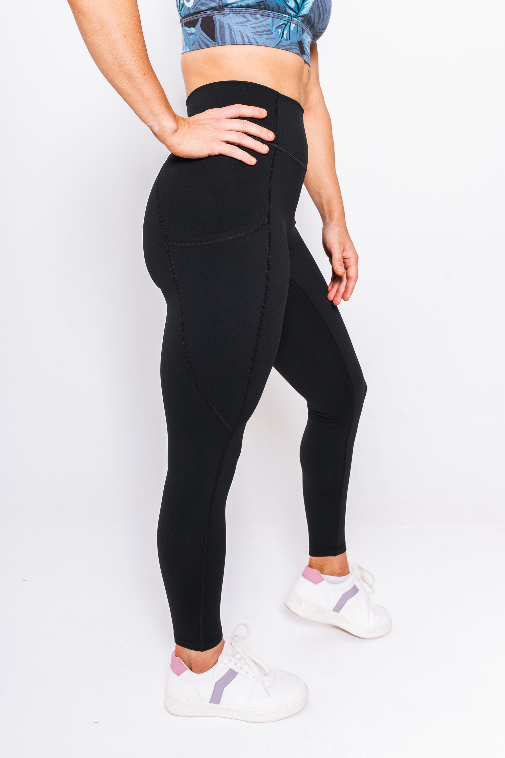 The Pocket Rocket Legging - Black - Avo Activewear