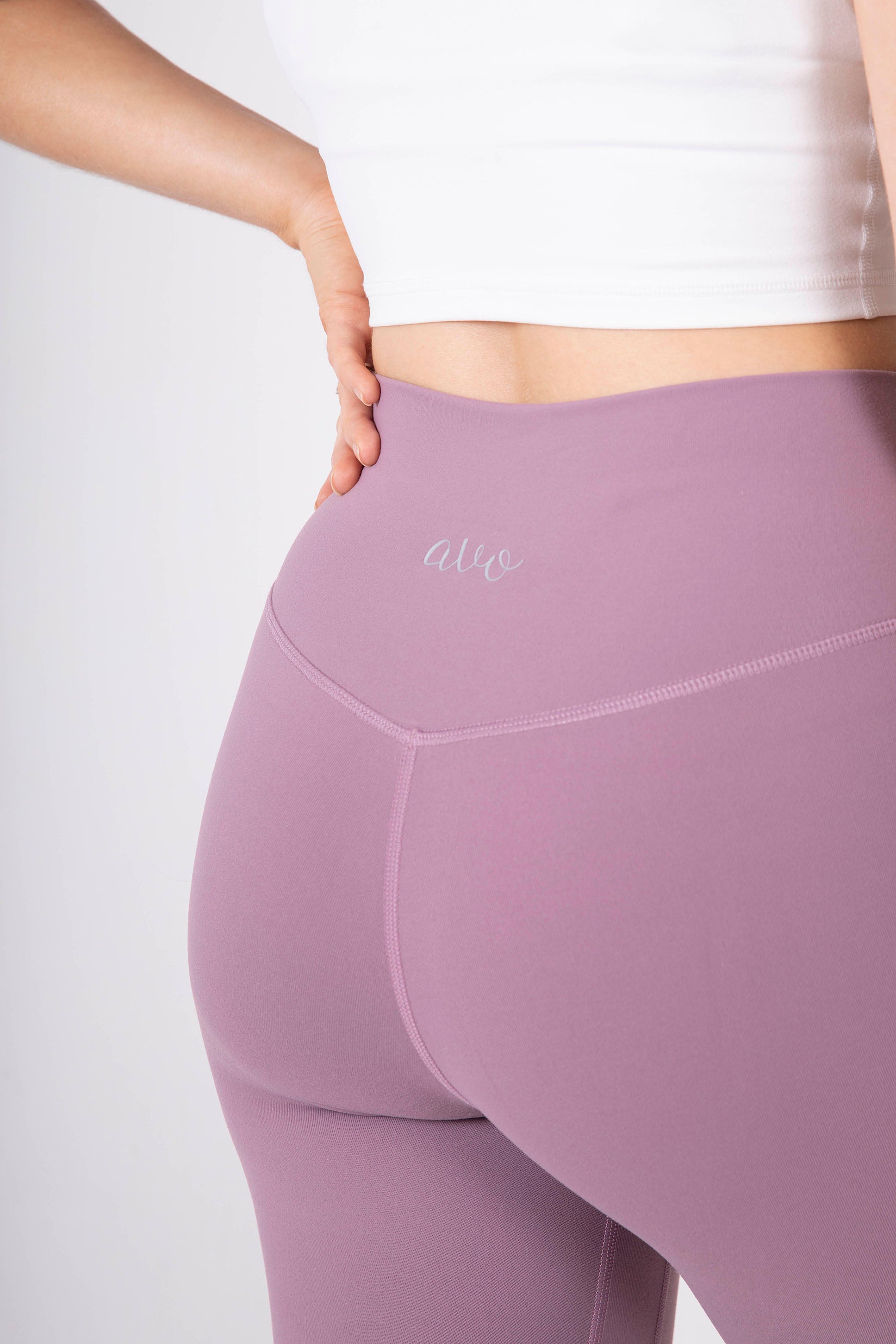 The Senara Legging - Dusty Mauve - Avo Activewear