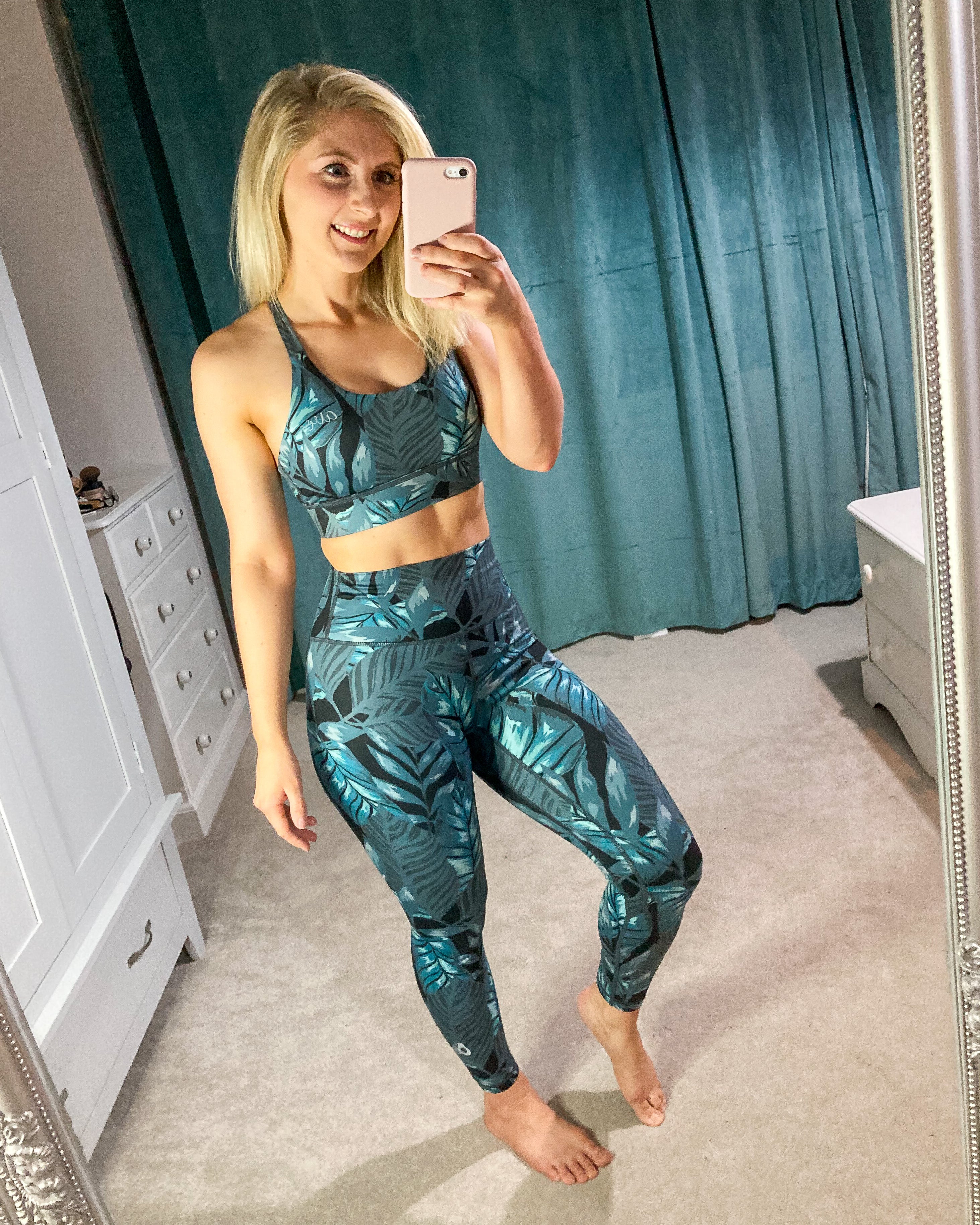 The Gemini Legging - Leaf Print - Avo Activewear Ltd
