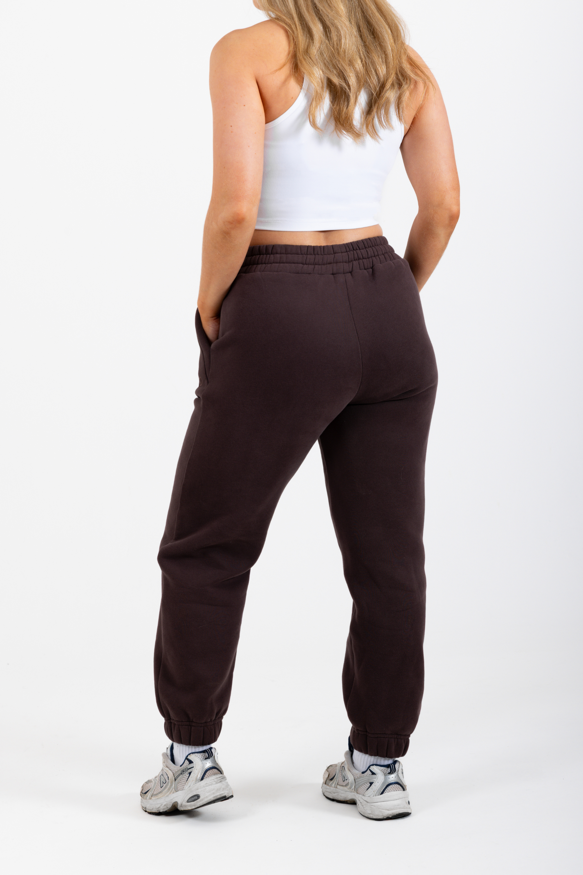 The Demi Jogger - Dark Brown - Avo Activewear